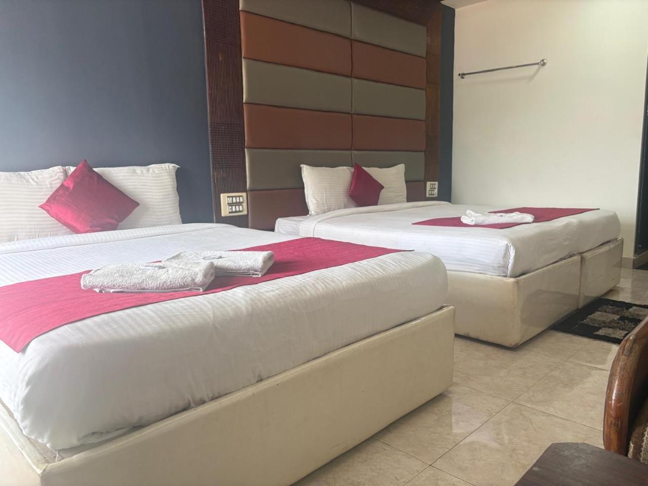 Hotel New Rajdarshan Madikeri Exterior foto