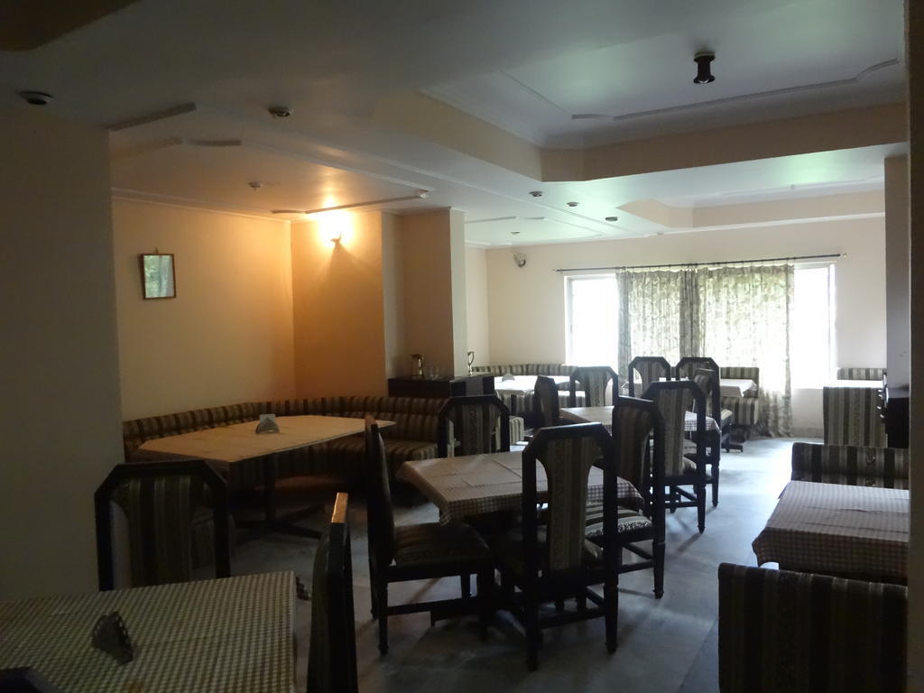 Hotel New Rajdarshan Madikeri Exterior foto