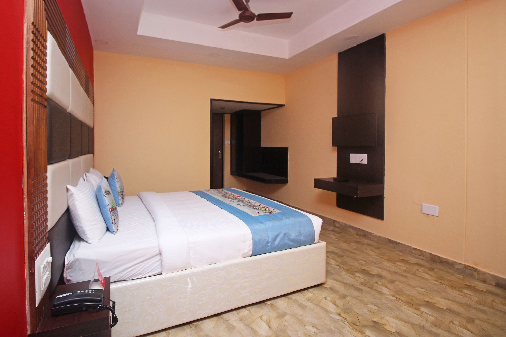 Hotel New Rajdarshan Madikeri Exterior foto